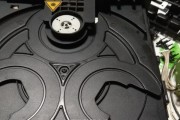 教你如何将VCD改装为电脑音响（简单实用的VCD改装教程，让你的电脑音响焕然一新）